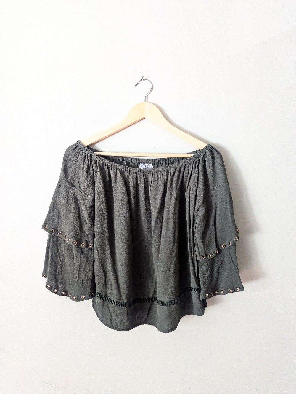 Muche Muchette Olive Off The Shoulder Grommet Top